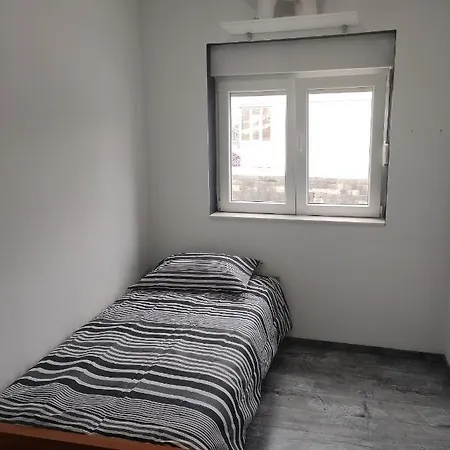 Family Friendly House With A Swimming Pool Solin, Split - 21376 펜션 *